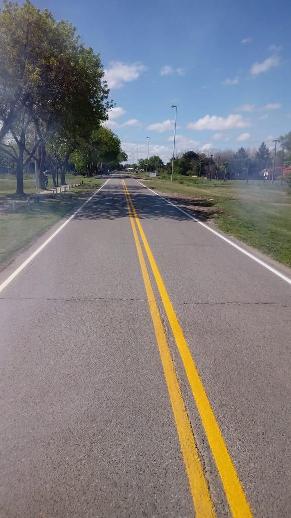 Culminó el trabajo con pintura asfáltica en los accesos a la ciudad