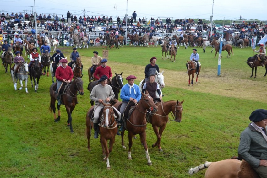 Autoridades municipales participaron del acto oficial de apertura de l