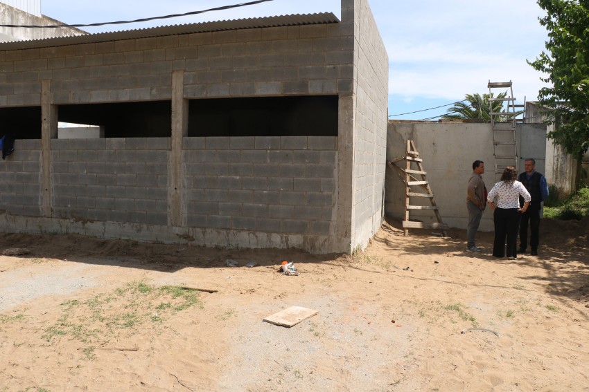 Santoro recorri� la obra de la cisterna de agua