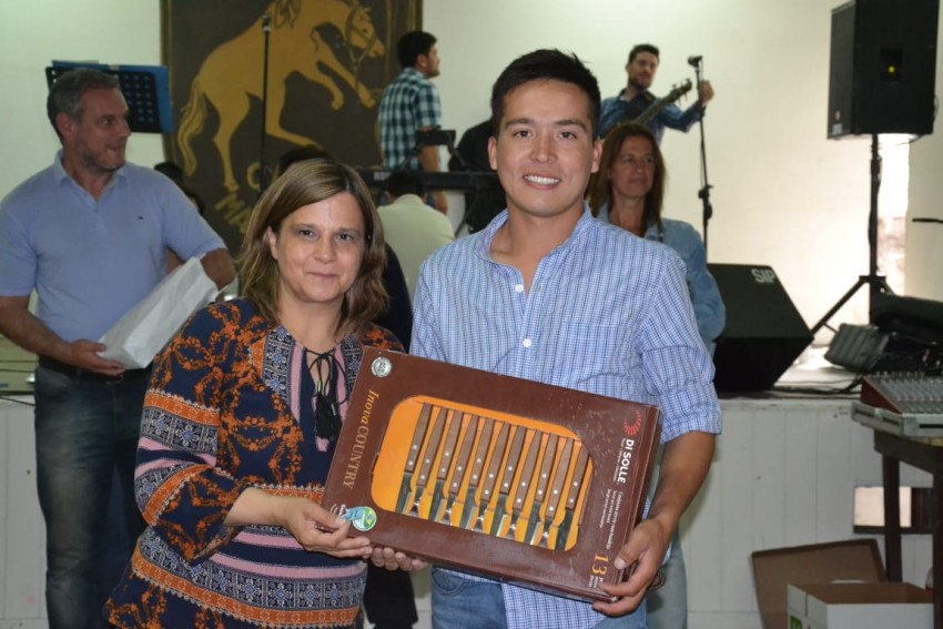 Los municipales festejaron su da con un almuerzo, baile y sorteos