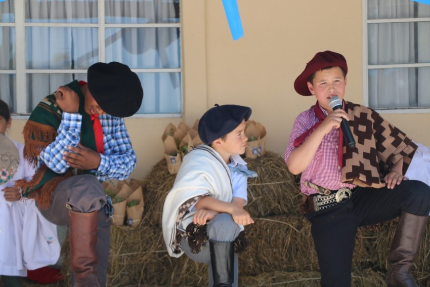 Autoridades participaron del acto por el aniversario 75 de la fundaci