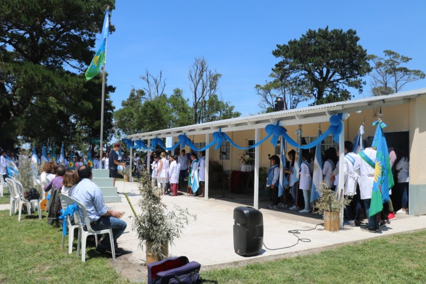 Autoridades participaron del acto por el aniversario 75 de la fundaci