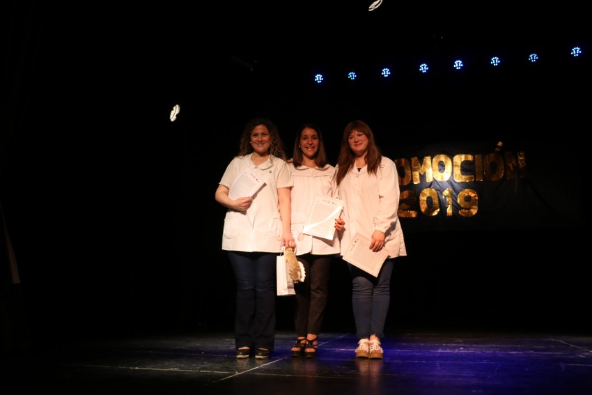 Reconocieron a los egresados con mejor promedio del Instituto 59