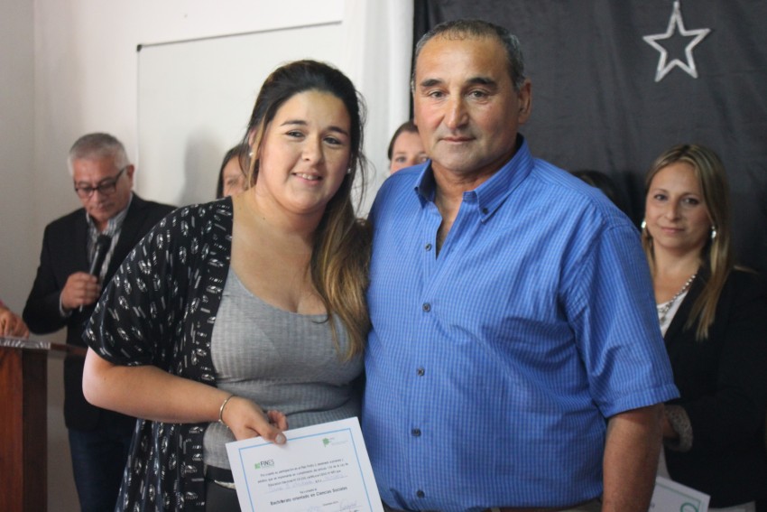 Plan FINES Macedo: Las mujeres del Paraje culminaron sus estudios