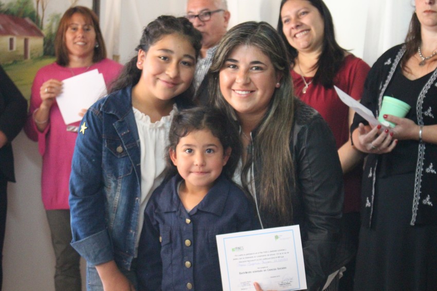 Plan FINES Macedo: Las mujeres del Paraje culminaron sus estudios