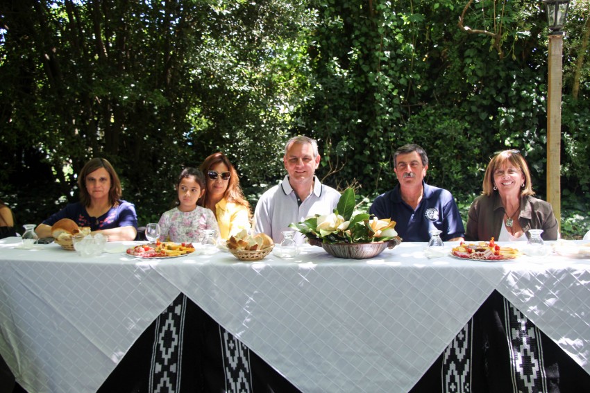 Reinas invitadas recorrieron la ciudad y fueron recibidas por el inten