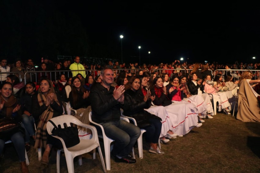 Patricia Sosa deslumbr al pblico desde el Argentino Luna