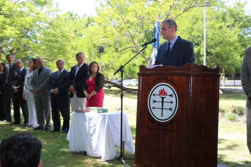 Santoro tom juramento a su gabinete ejecutivo