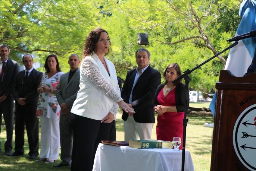 Santoro tom juramento a su gabinete ejecutivo