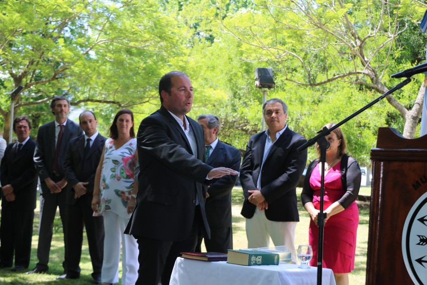 Santoro tom juramento a su gabinete ejecutivo