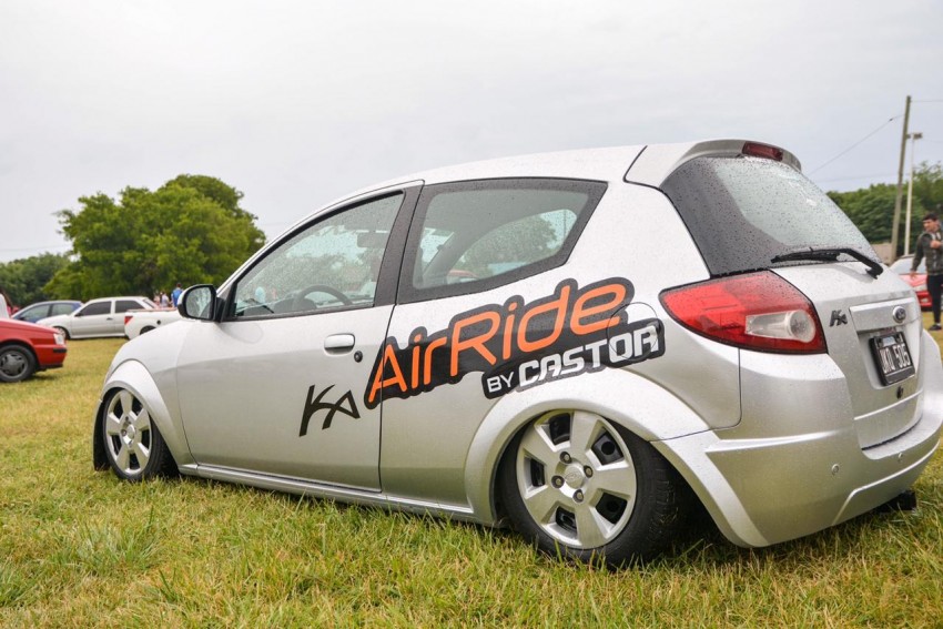 Con excelente participacin del pblico culmin el Car Show