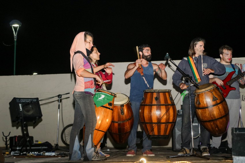 Esmowing y Tab se lucieron en el Anfiteatro