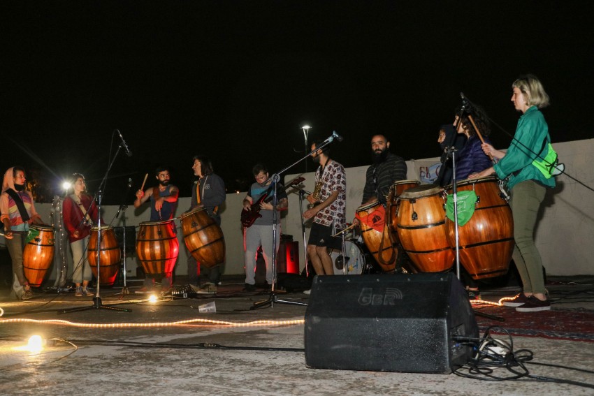 Esmowing y Tab se lucieron en el Anfiteatro