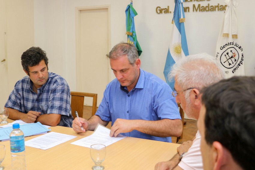 El municipio firmó un convenio que favorecerá la contratación de perso