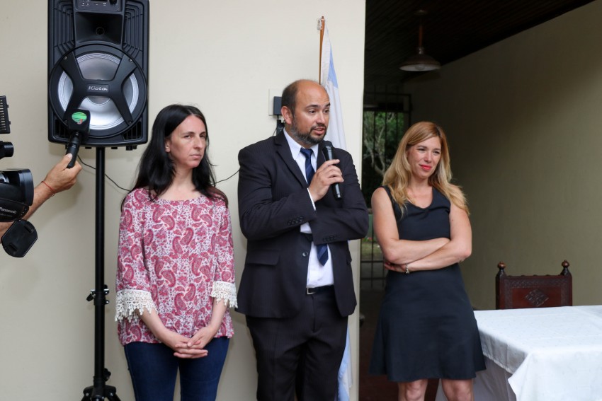 Tres parejas dieron el s en el Museo Histrico