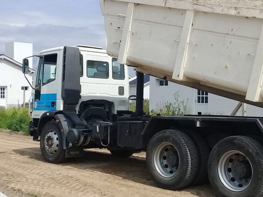 Culmin el arreglo de calles en el barrio Argentino Luna