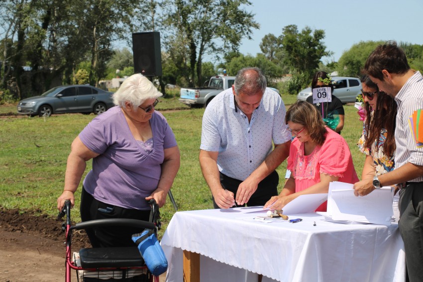 La entrega de lotes en fotos