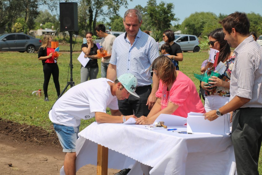 La entrega de lotes en fotos