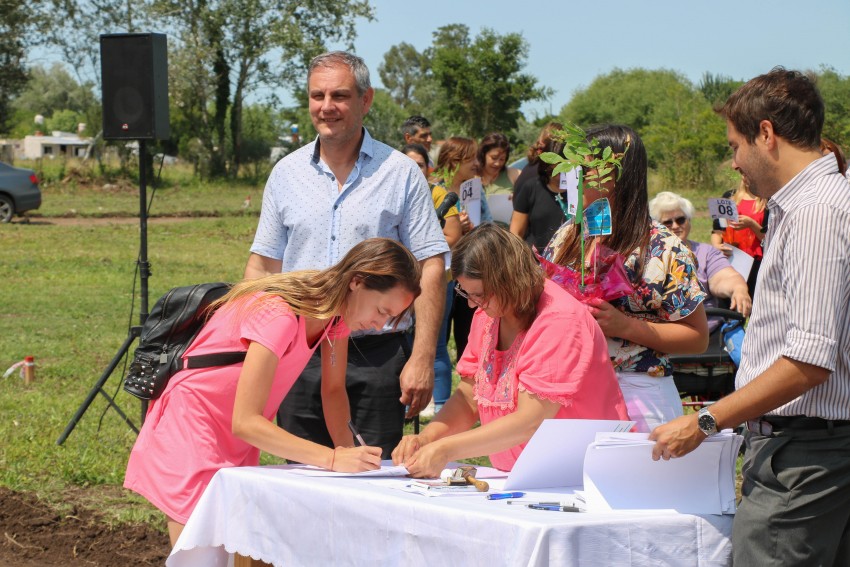 La entrega de lotes en fotos