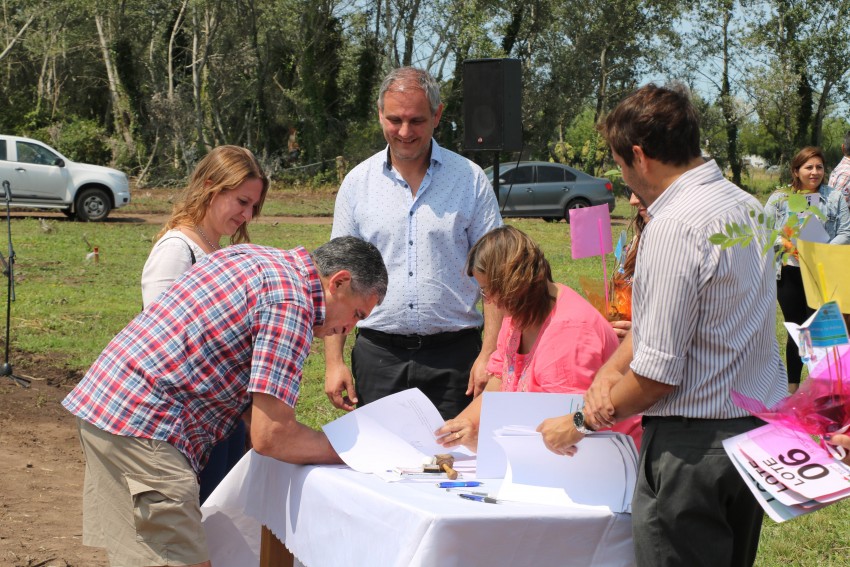 La entrega de lotes en fotos