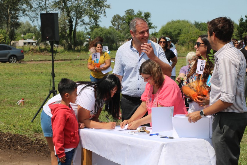 La entrega de lotes en fotos