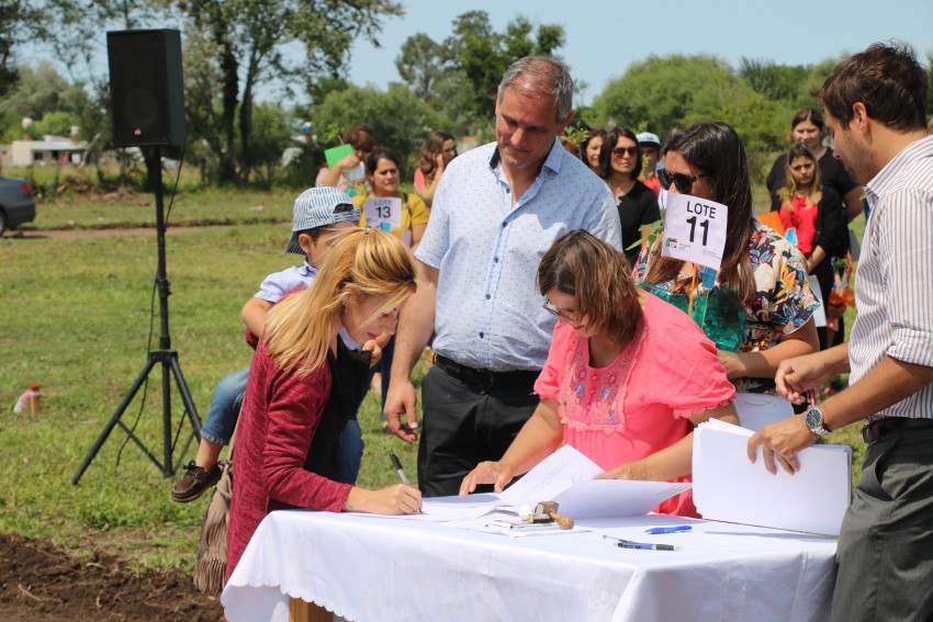 La entrega de lotes en fotos