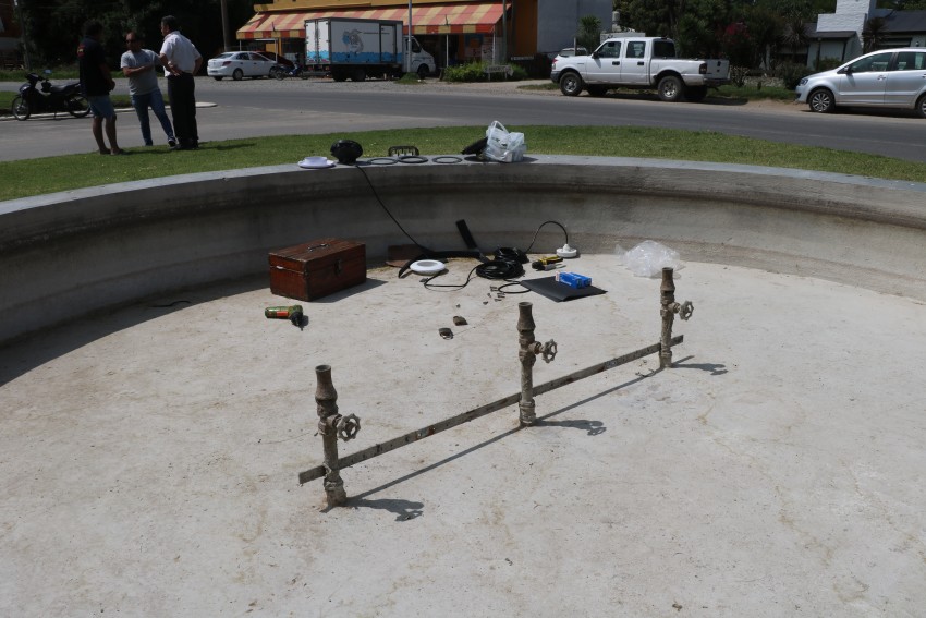 Reparan la fuente del derivador Isaac Melón Gil