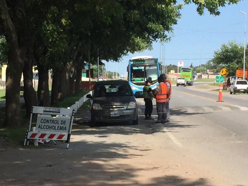 Realizaron controles en colectivos que entran y salen a la ciudad
