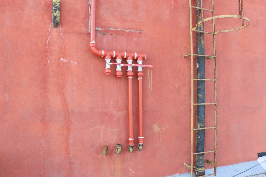 Colocaron un nuevo tanque de agua en la Escuela Técnica