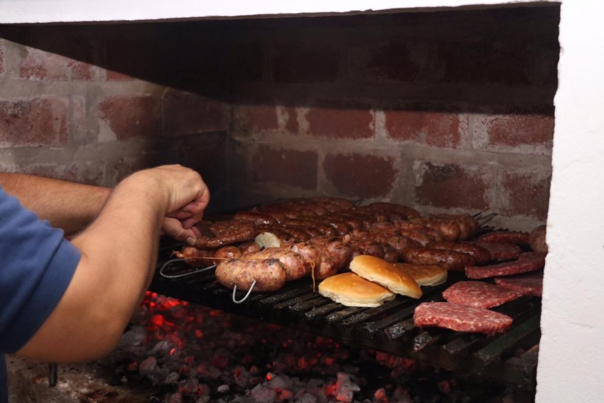 Folclore en los barrios puso primera en el San Martn A