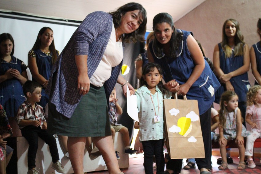 Egresaron 24 alumnos del maternal