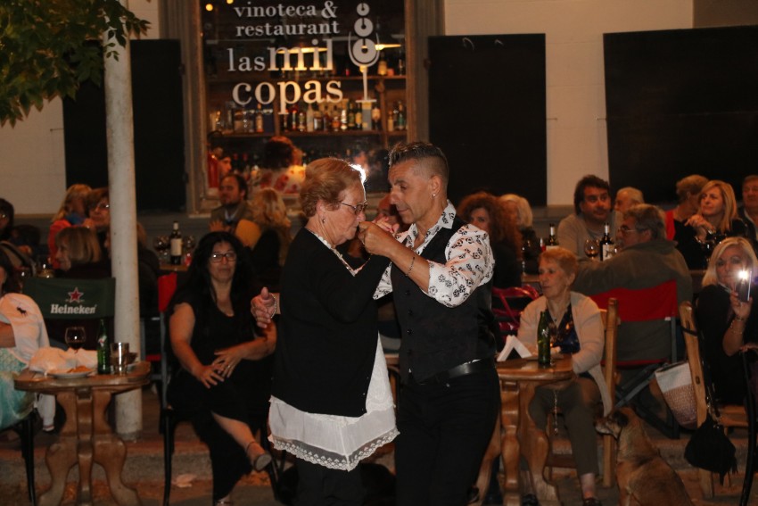 La noche de Tango y Carnaval congreg una importante cantidad de pbli