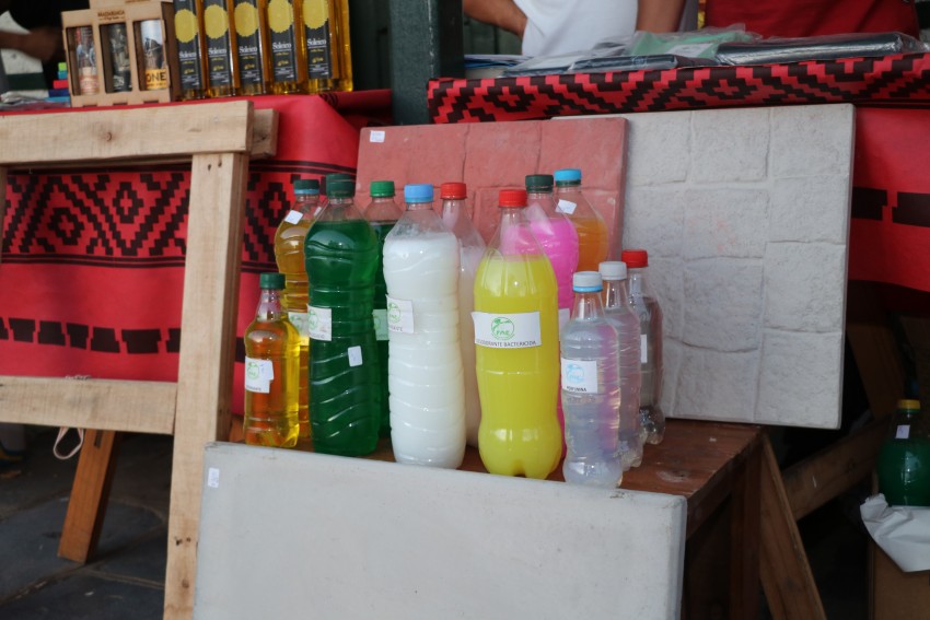 Artesanos y productores dieron cierre a la primera temporada de