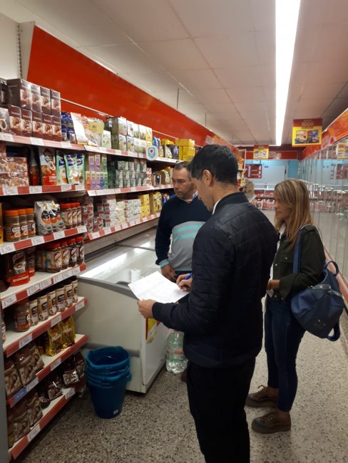 Contin�an los controles, pero solicitan a los vecinos que tambi�n denu