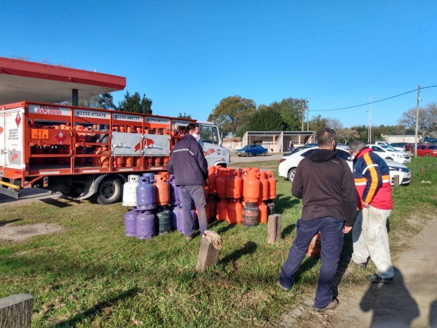 Hogar Clido tuvo otra exitosa jornada de ventas