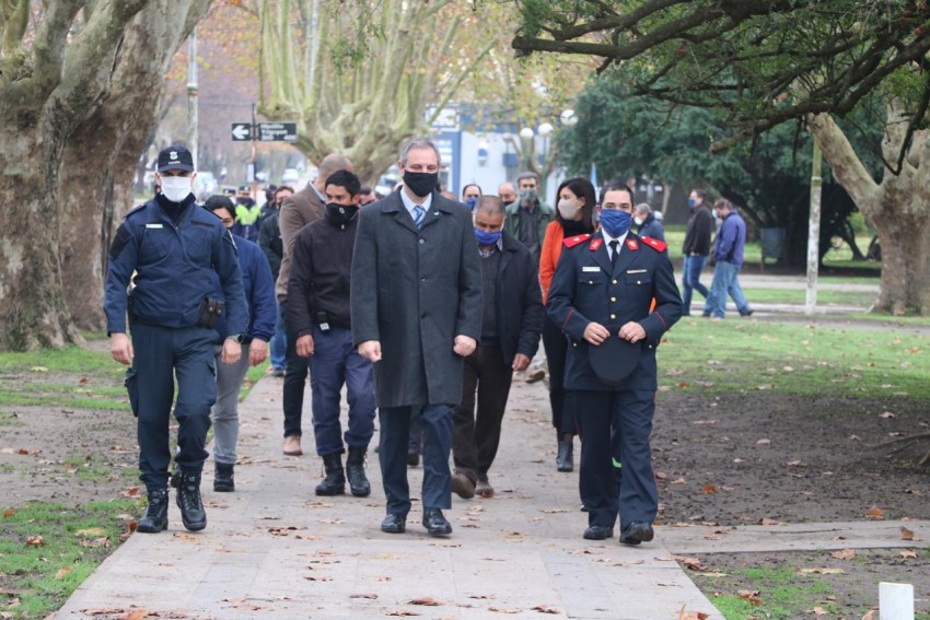 Autoridades y trabajadores de distintos mbitos celebraron el Da de l