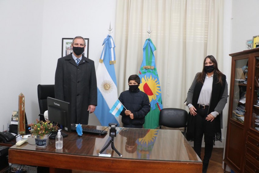 Pedro, el alumno que represent a todos los nios madariaguenses de 4