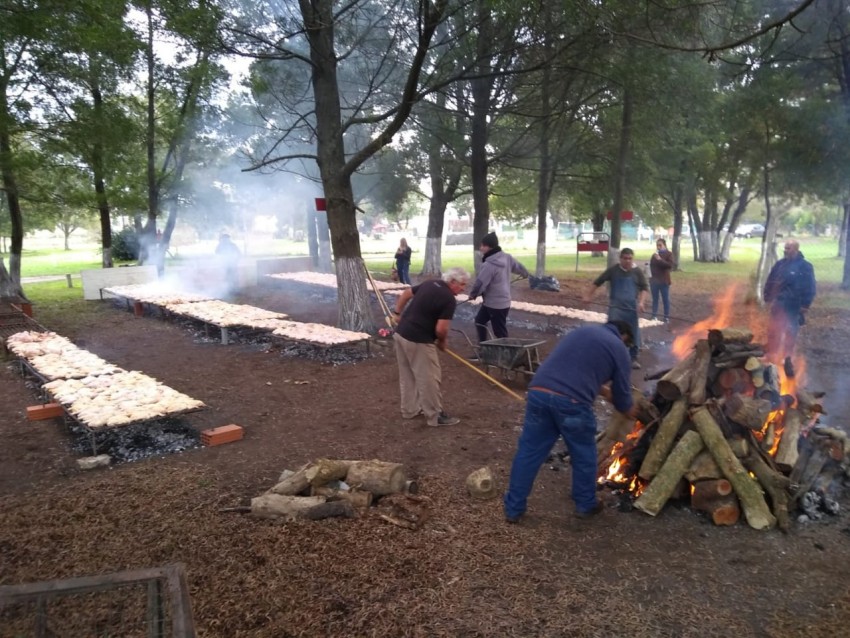 La Sociedad de Fomento del barrio Quintanilla y el Club los del Clan r
