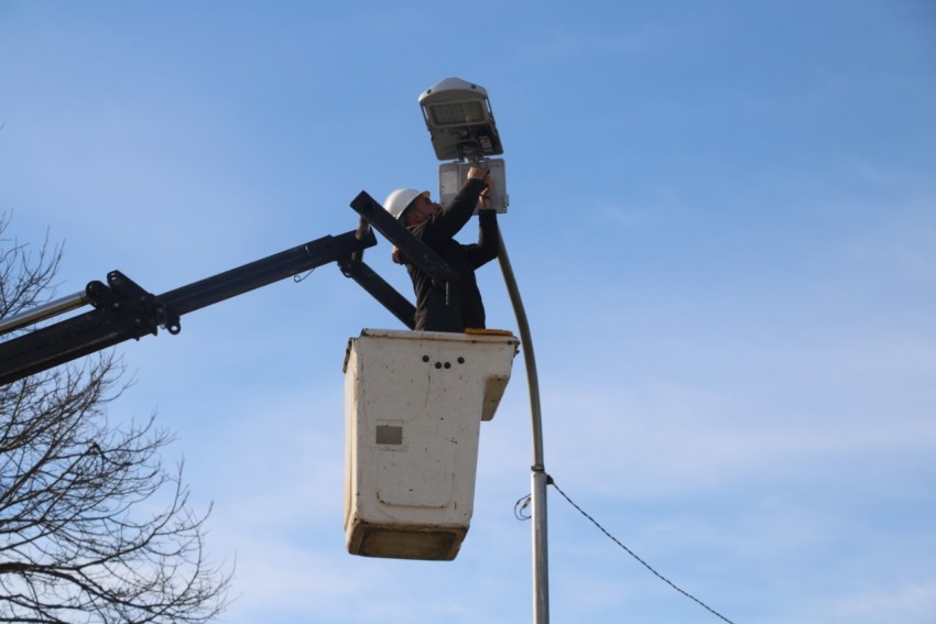 Nuevos trabajos de iluminacin en distintos puntos de la ciudad