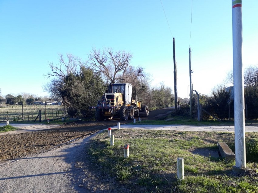Sumaron nuevas cuadras de polvo de piedra