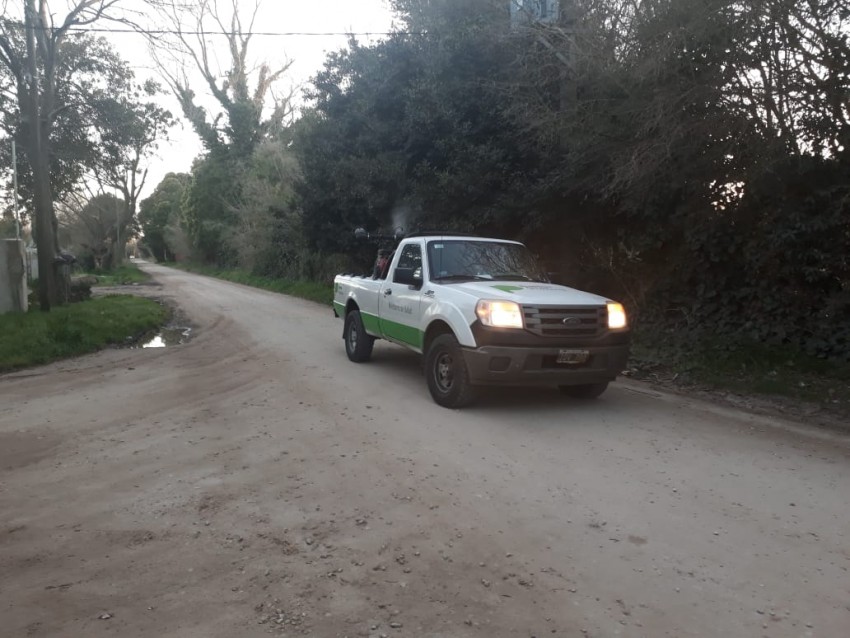 Fumigaron distintos espacios para prevenir la existencia del mosquito 