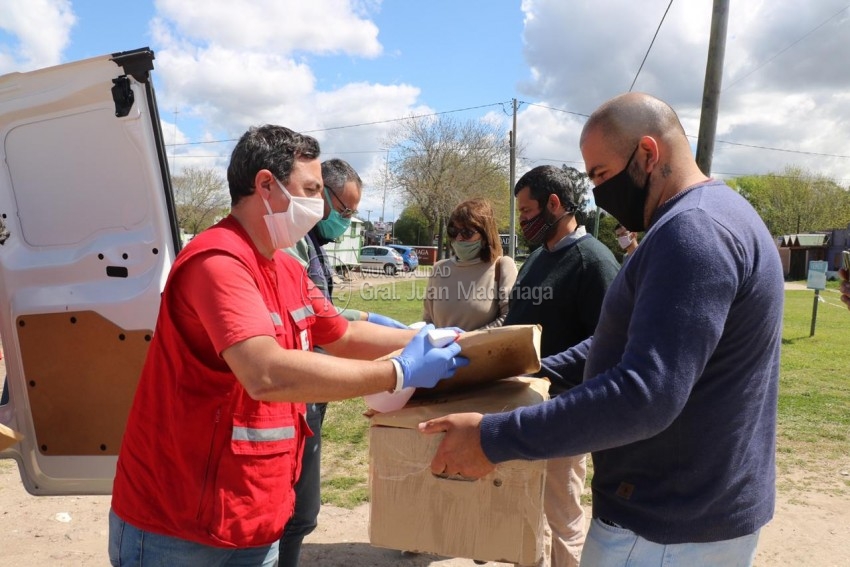 El municipio recibió material didáctico para los abuelos y cartelería