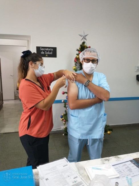 Inici la campaa de vacunacin contra el COVID en Madariaga