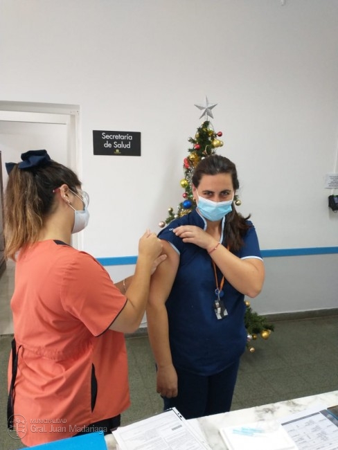 Inici la campaa de vacunacin contra el COVID en Madariaga