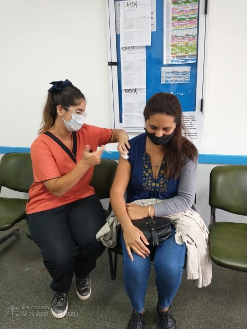 Inici la campaa de vacunacin contra el COVID en Madariaga