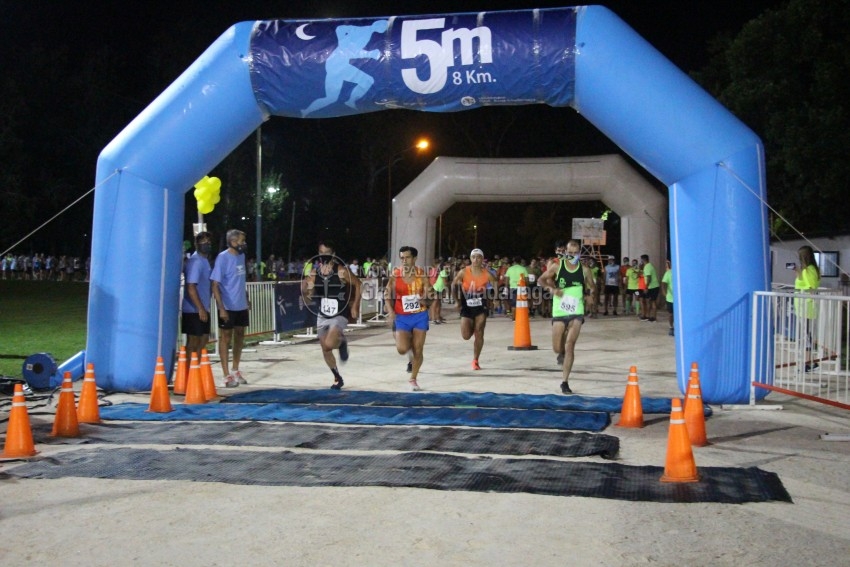 Las 5 Millas Nocturnas en fotos