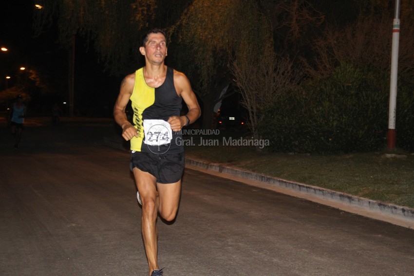 Las 5 Millas Nocturnas en fotos