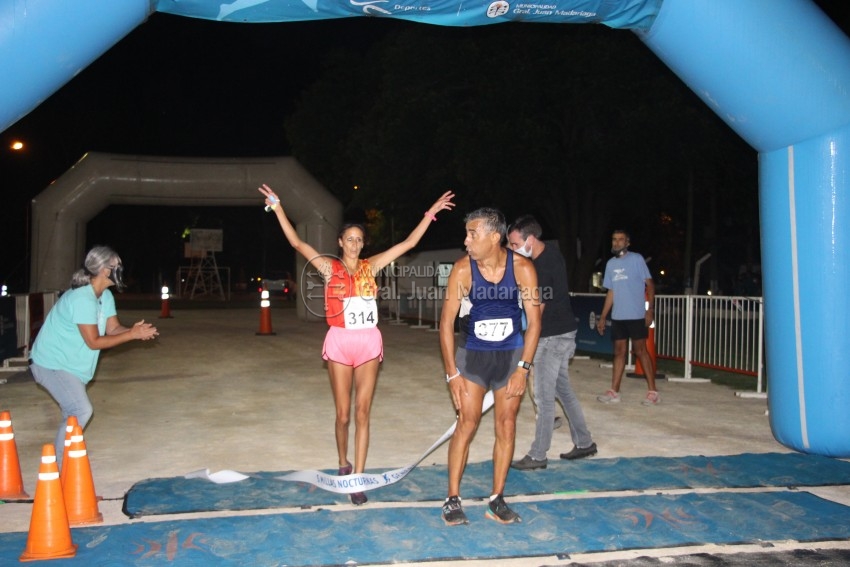 Las 5 Millas Nocturnas en fotos