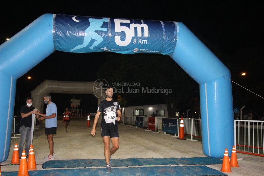 Las 5 Millas Nocturnas en fotos