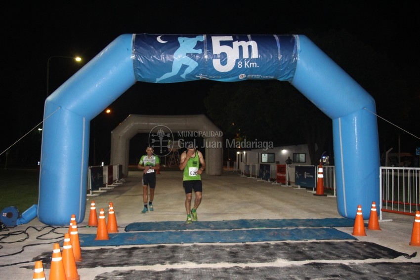 Las 5 Millas Nocturnas en fotos